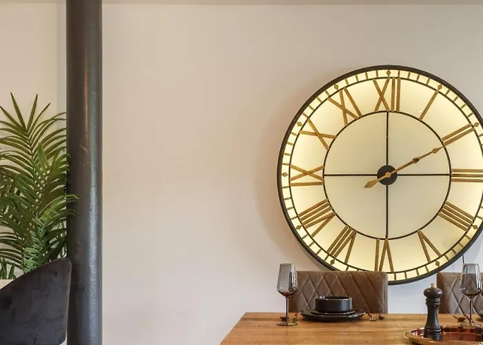 Apartamento Stunning Designer Penthouse - 85