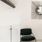 Апартаменты Stunning Designer Penthouse - 85